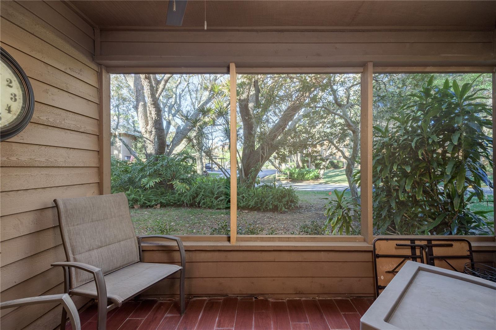 Image 19 of 25 For 1901 Lennox Road E 1901