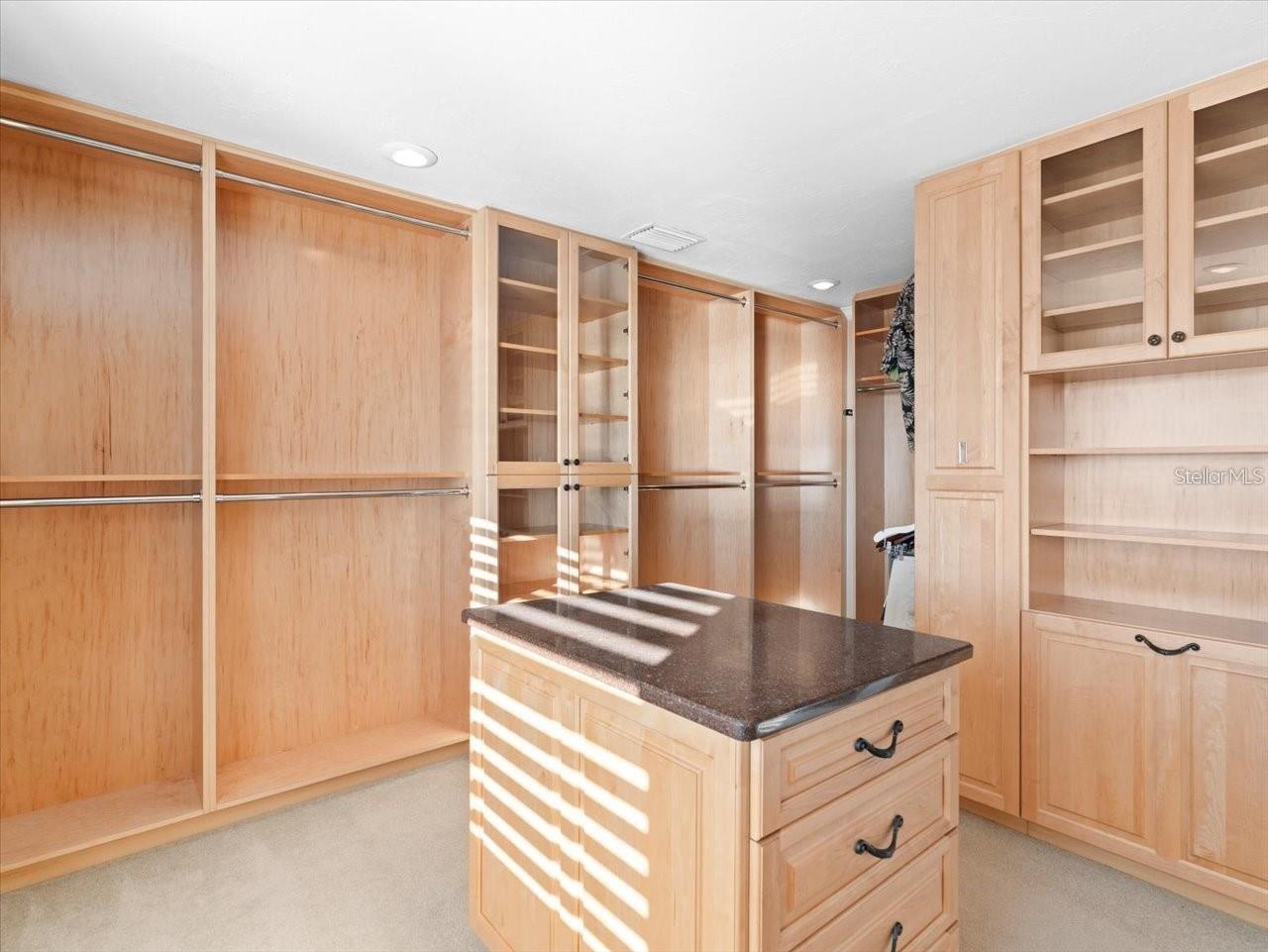 Image 36 of 75 For 8030 Manasota Key Road