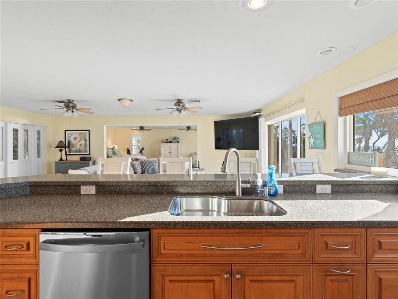 Image 49 of 75 For 8030 Manasota Key Road