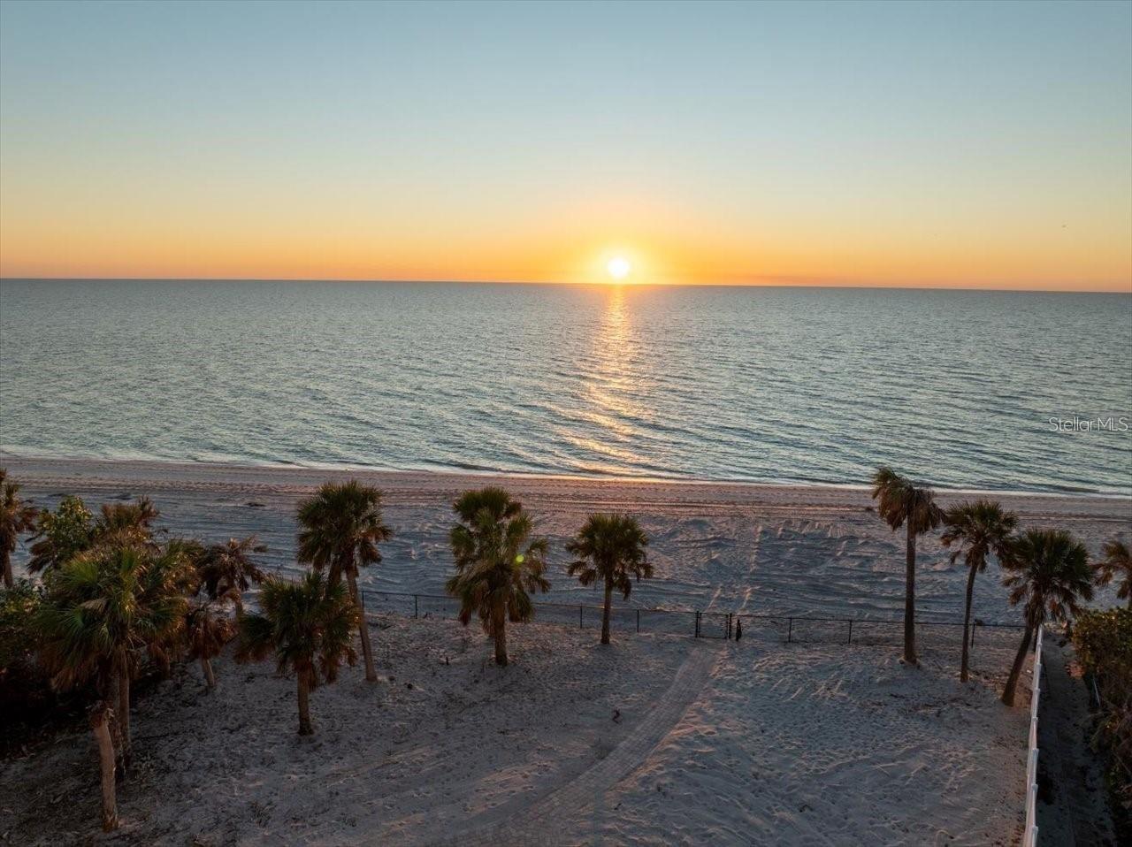 Image 6 of 75 For 8030 Manasota Key Road