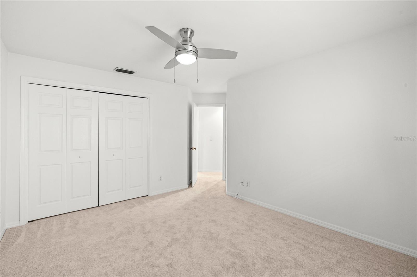 Image 29 of 46 For 4404 Azeele Street