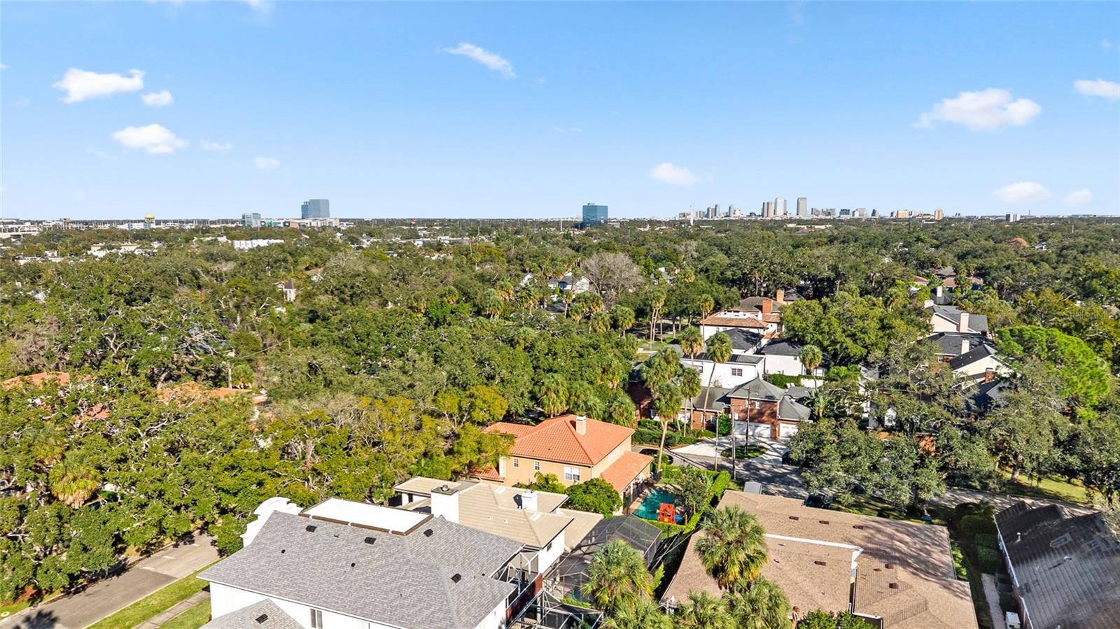 Image 44 of 46 For 4404 Azeele Street