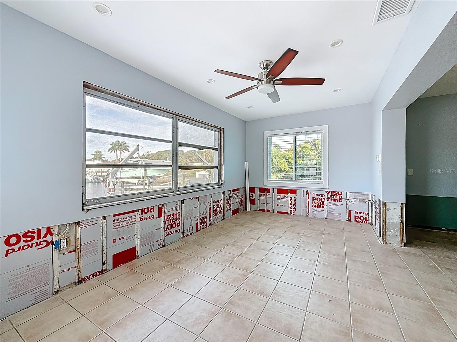 Image 19 of 46 For 4869 Shell Stream Boulevard