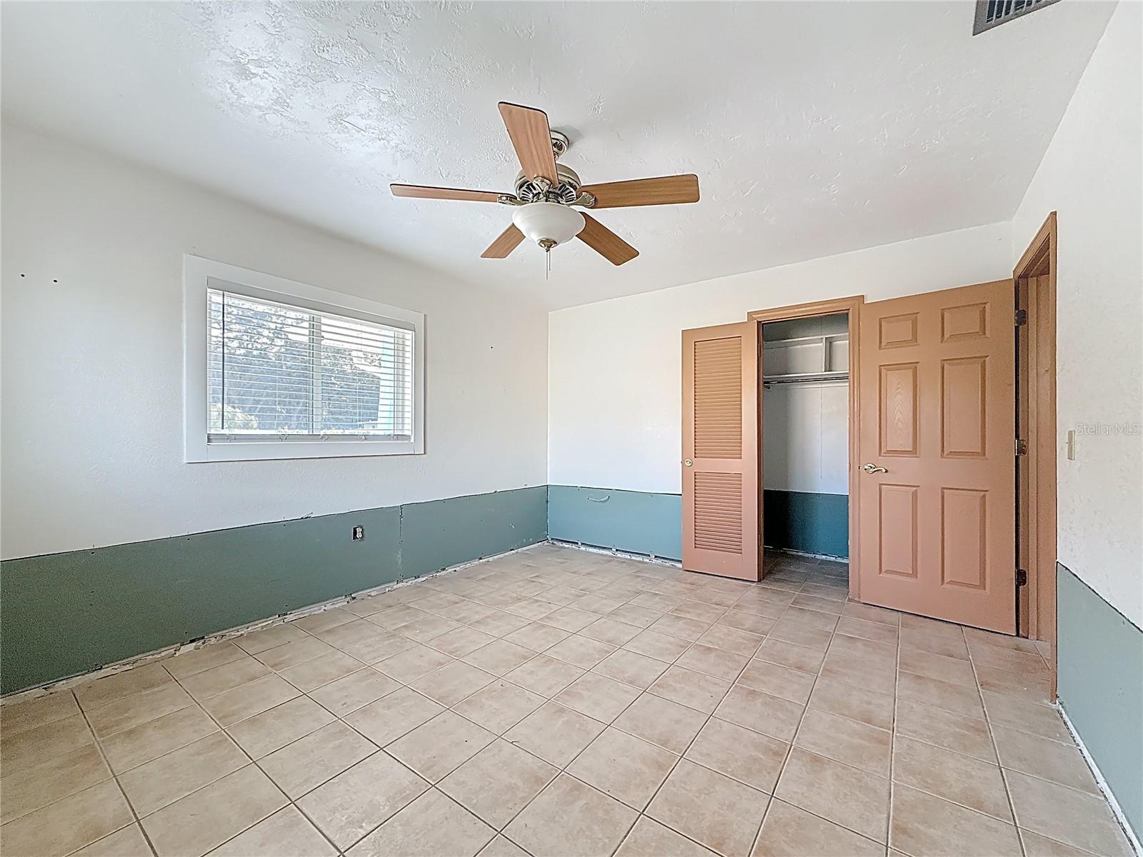 Image 24 of 46 For 4869 Shell Stream Boulevard