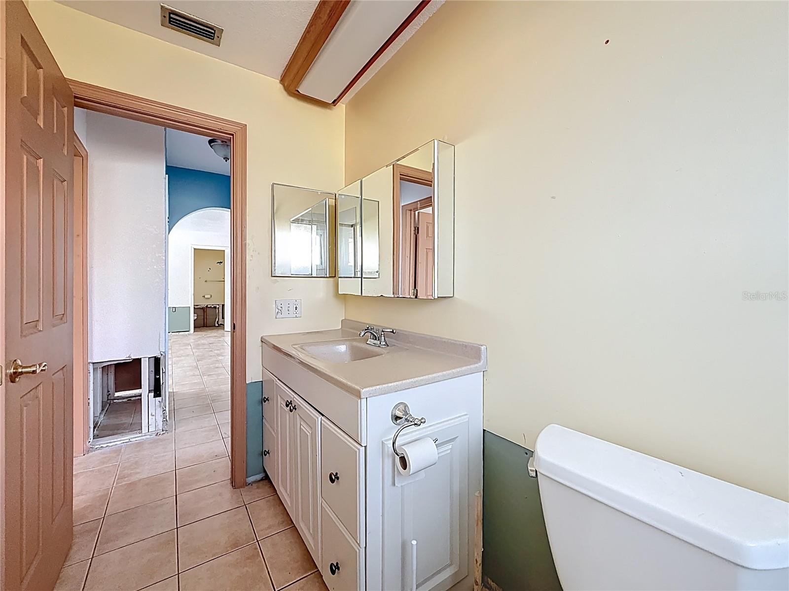 Image 31 of 46 For 4869 Shell Stream Boulevard