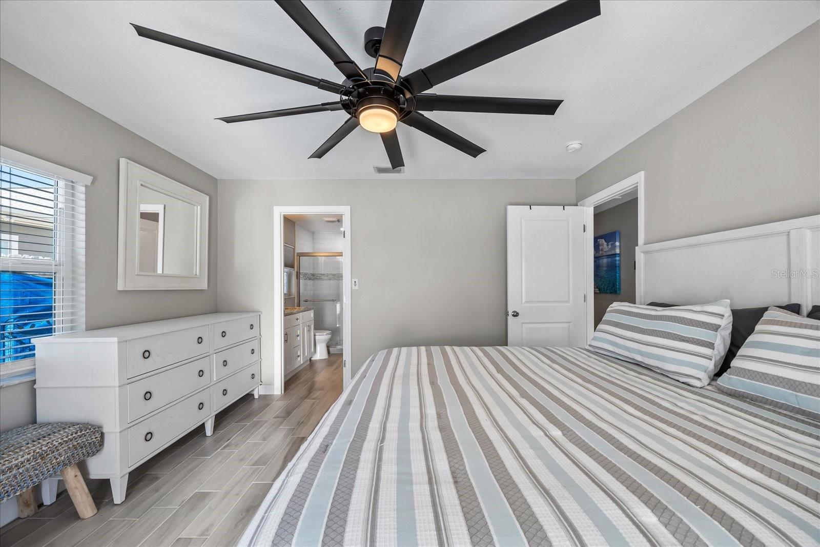 Image 17 of 41 For 1227 Sedeeva Circle S