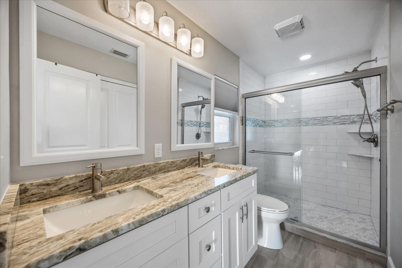 Image 18 of 41 For 1227 Sedeeva Circle S