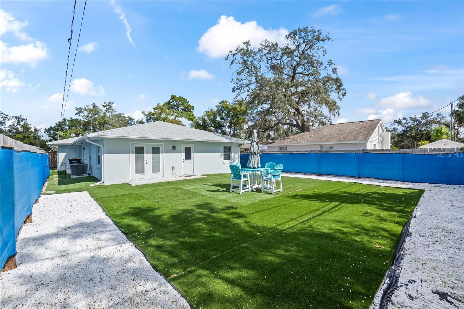 Image 25 of 41 For 1227 Sedeeva Circle S