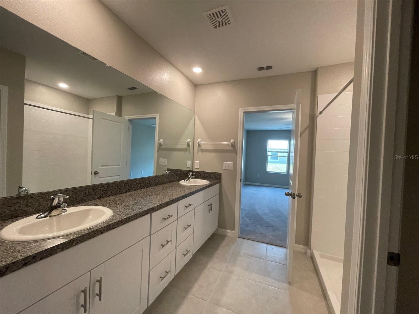 Image 8 of 21 For 31796 Sun Kettle Loop