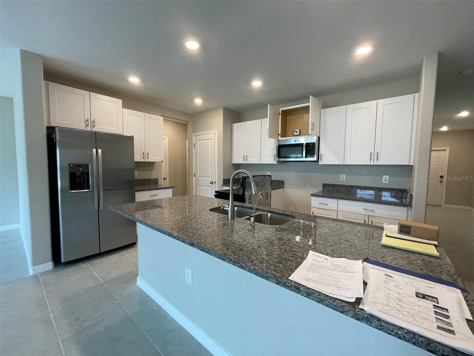 Image 9 of 21 For 31796 Sun Kettle Loop