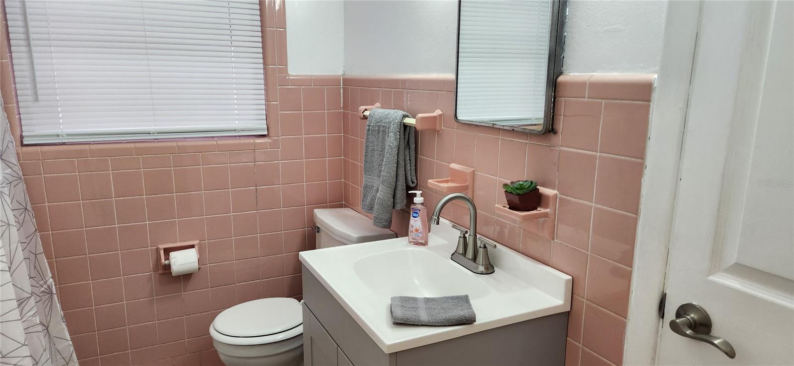 Image 20 of 29 For 6335 Alaska Avenue