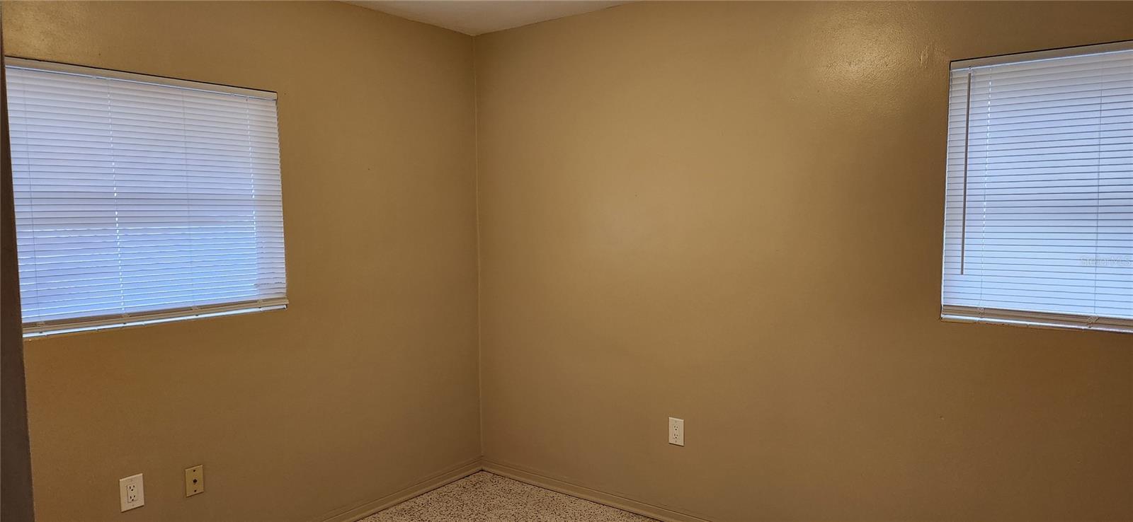 Image 8 of 29 For 6335 Alaska Avenue