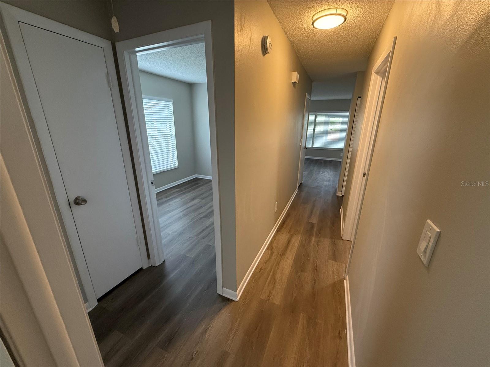 Image 24 of 34 For 14731 Pine Glen Circle