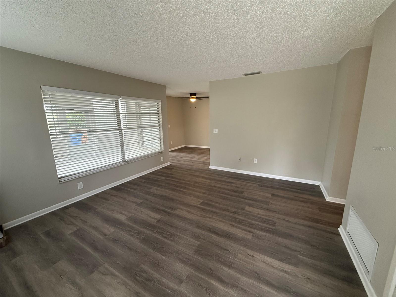 Image 3 of 34 For 14731 Pine Glen Circle