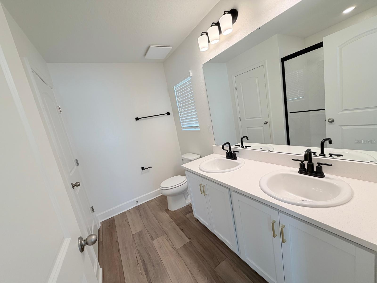 Image 12 of 29 For 10423 Plumbago Lane