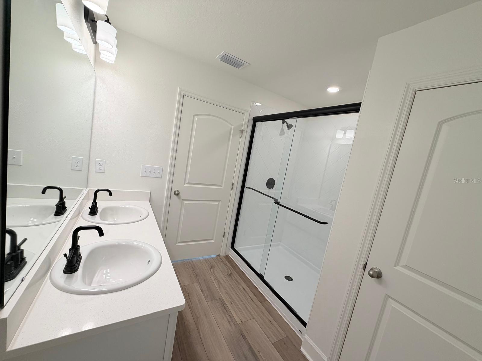 Image 13 of 29 For 10423 Plumbago Lane