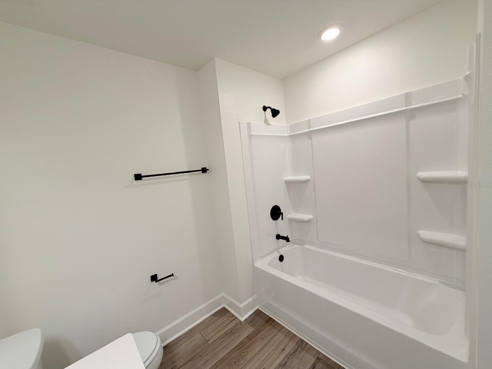 Image 16 of 29 For 10423 Plumbago Lane