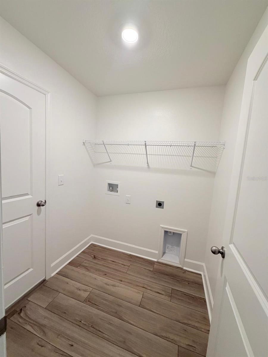 Image 21 of 29 For 10423 Plumbago Lane