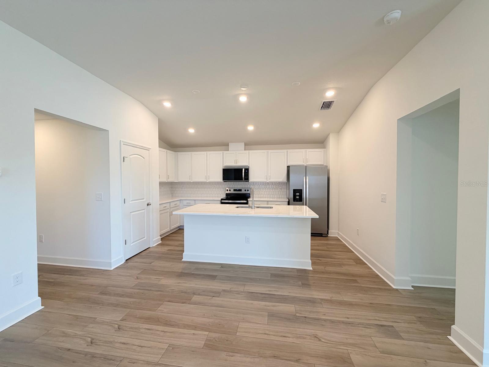 Image 6 of 29 For 10423 Plumbago Lane