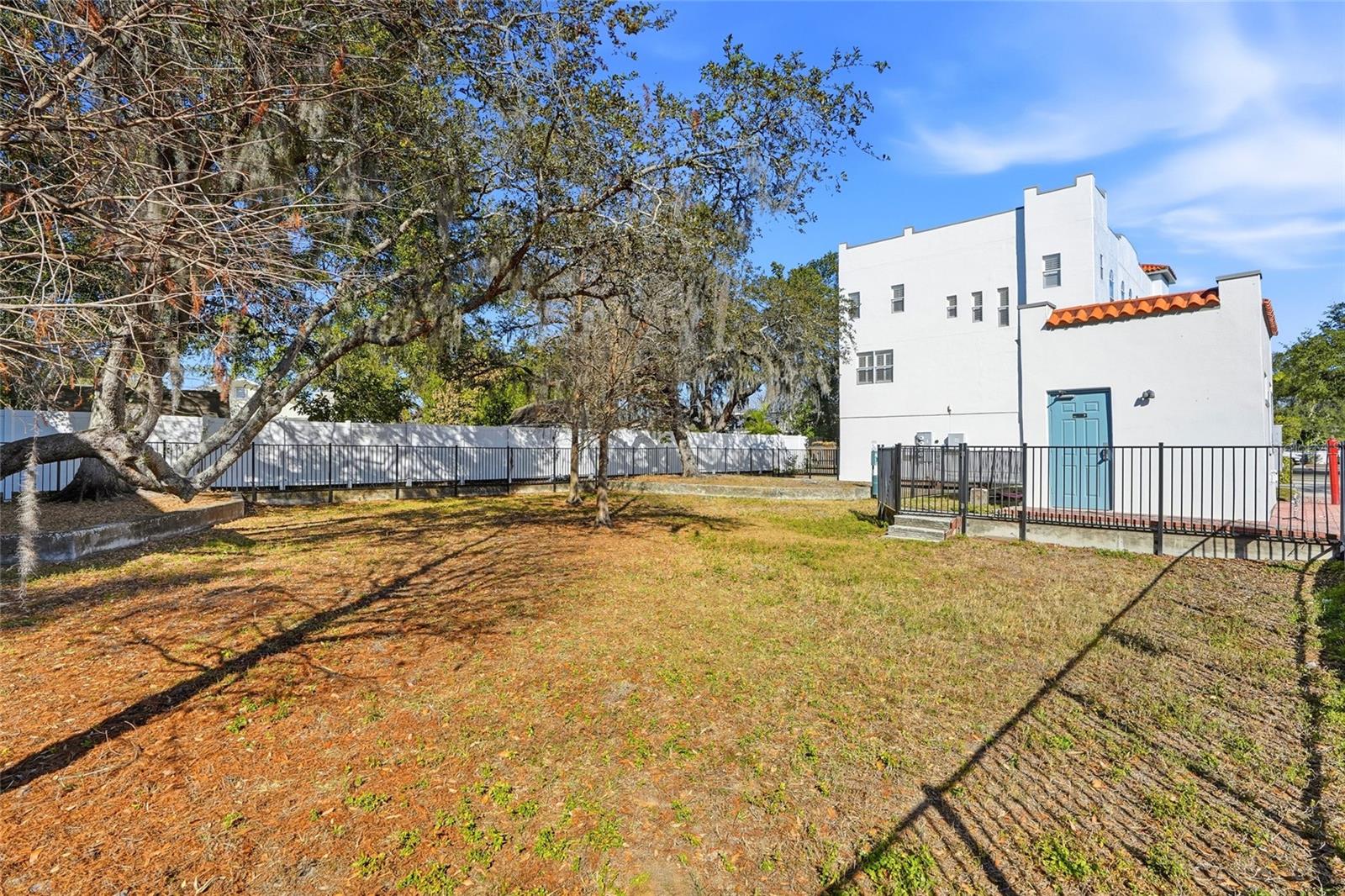 Image 8 of 42 For 3106 Toscana Circle