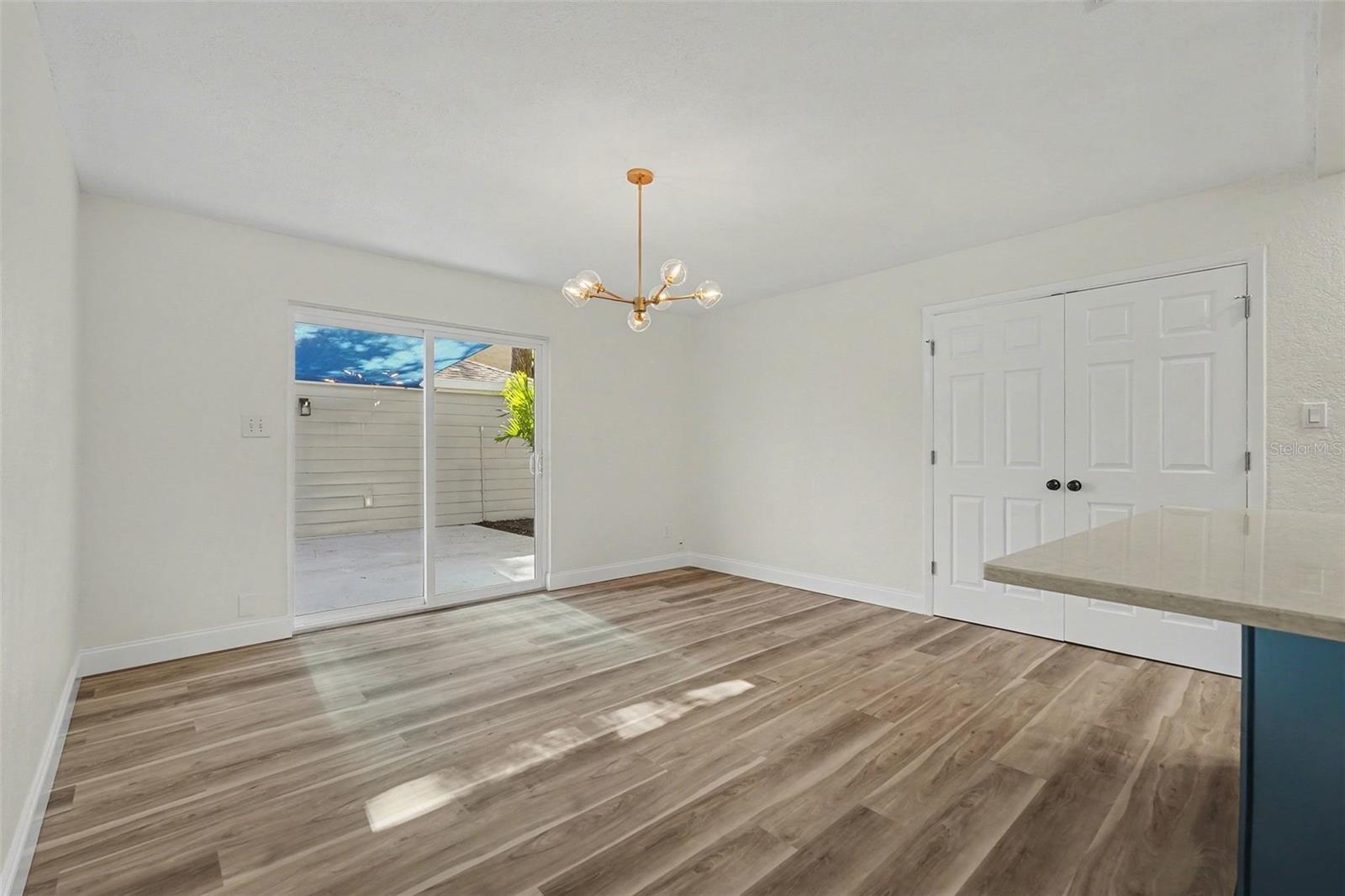 Image 21 of 86 For 2616 Fairway Avenue S