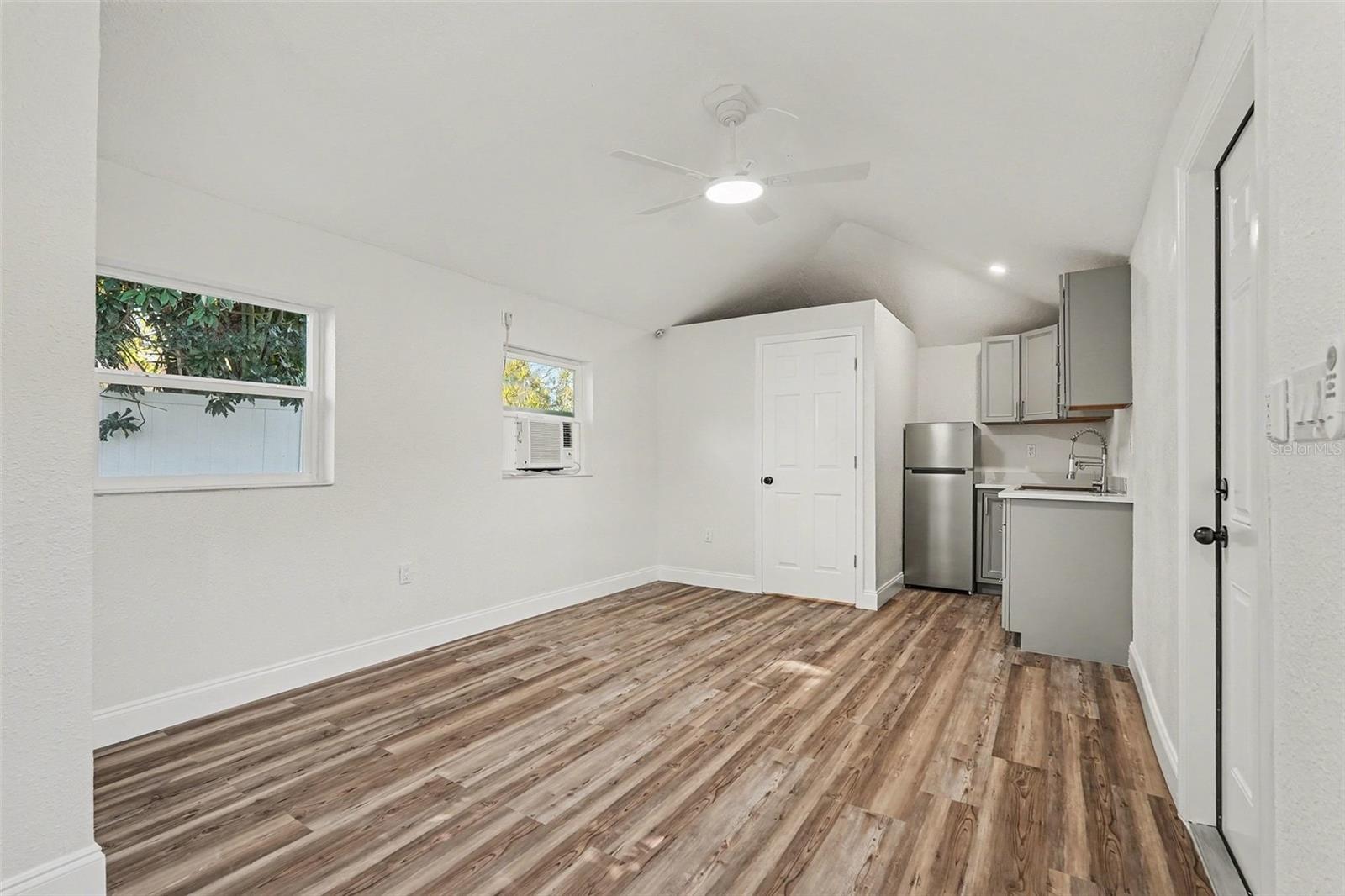 Image 39 of 86 For 2616 Fairway Avenue S