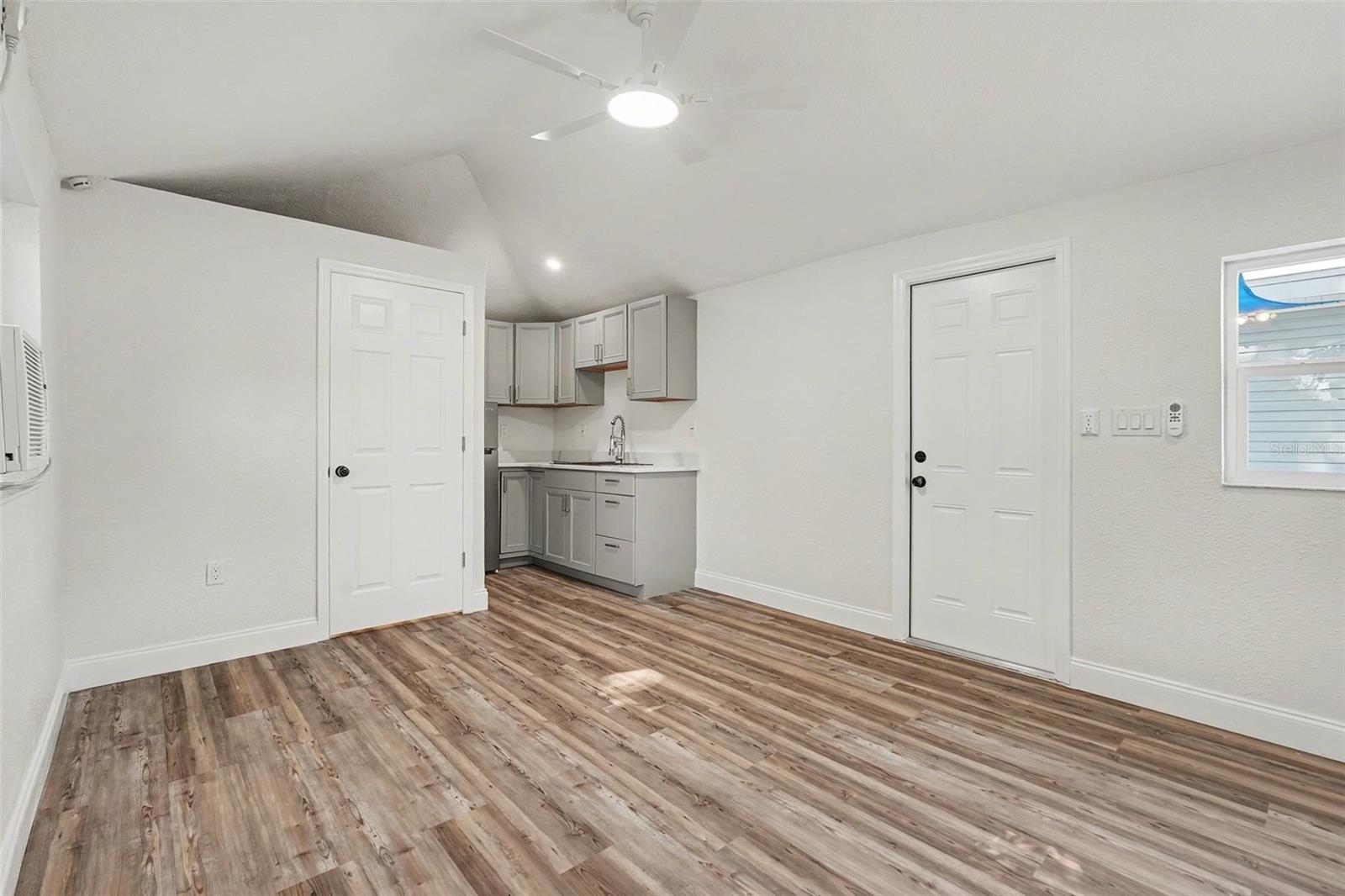 Image 40 of 86 For 2616 Fairway Avenue S