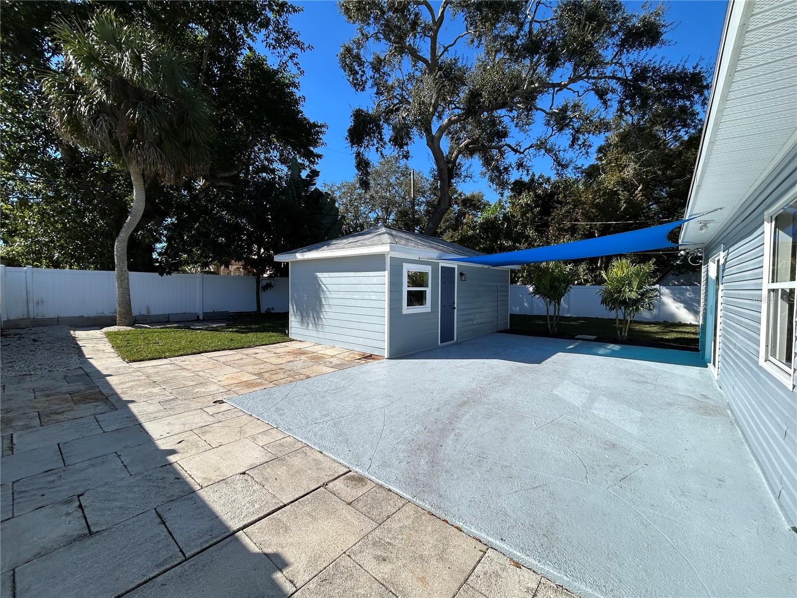 Image 44 of 86 For 2616 Fairway Avenue S