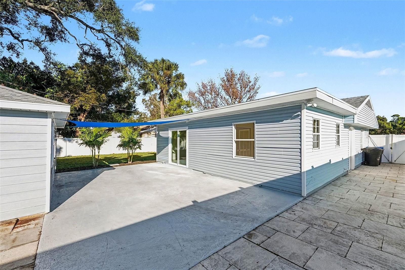 Image 45 of 86 For 2616 Fairway Avenue S