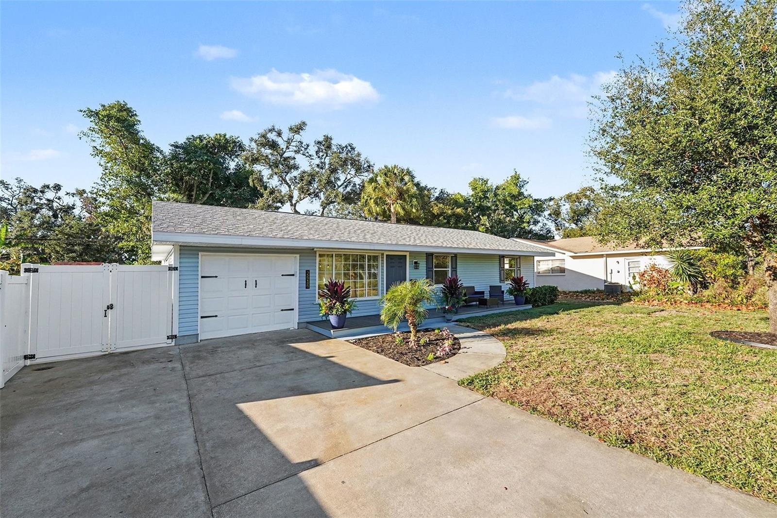 Image 47 of 86 For 2616 Fairway Avenue S