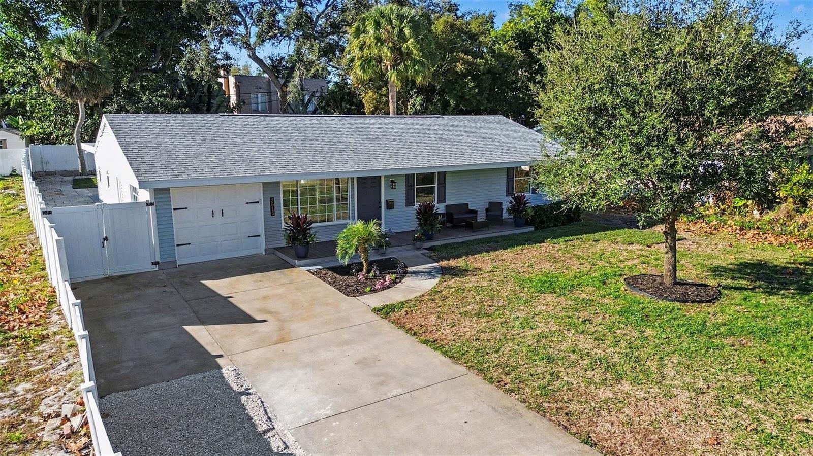 Image 48 of 86 For 2616 Fairway Avenue S