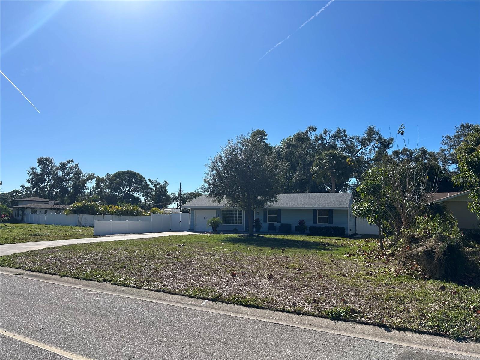 Image 60 of 86 For 2616 Fairway Avenue S