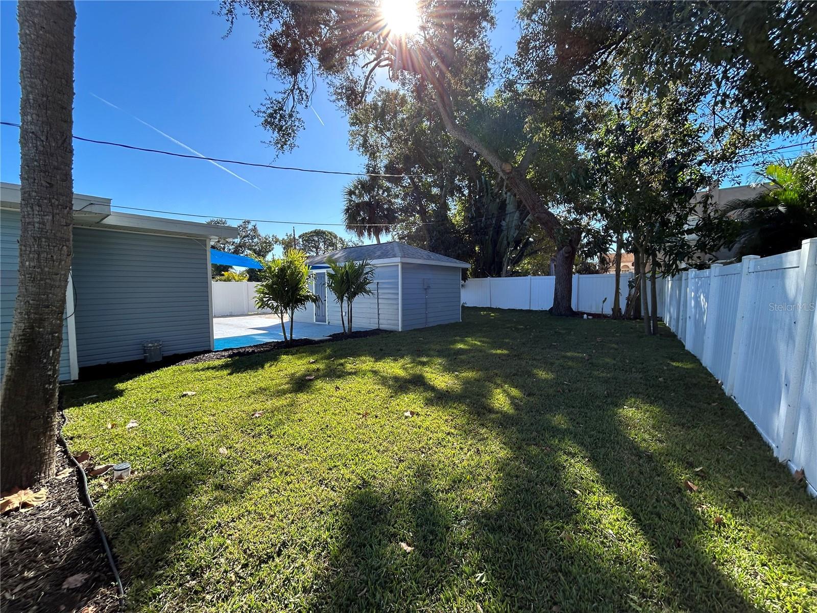 Image 75 of 86 For 2616 Fairway Avenue S