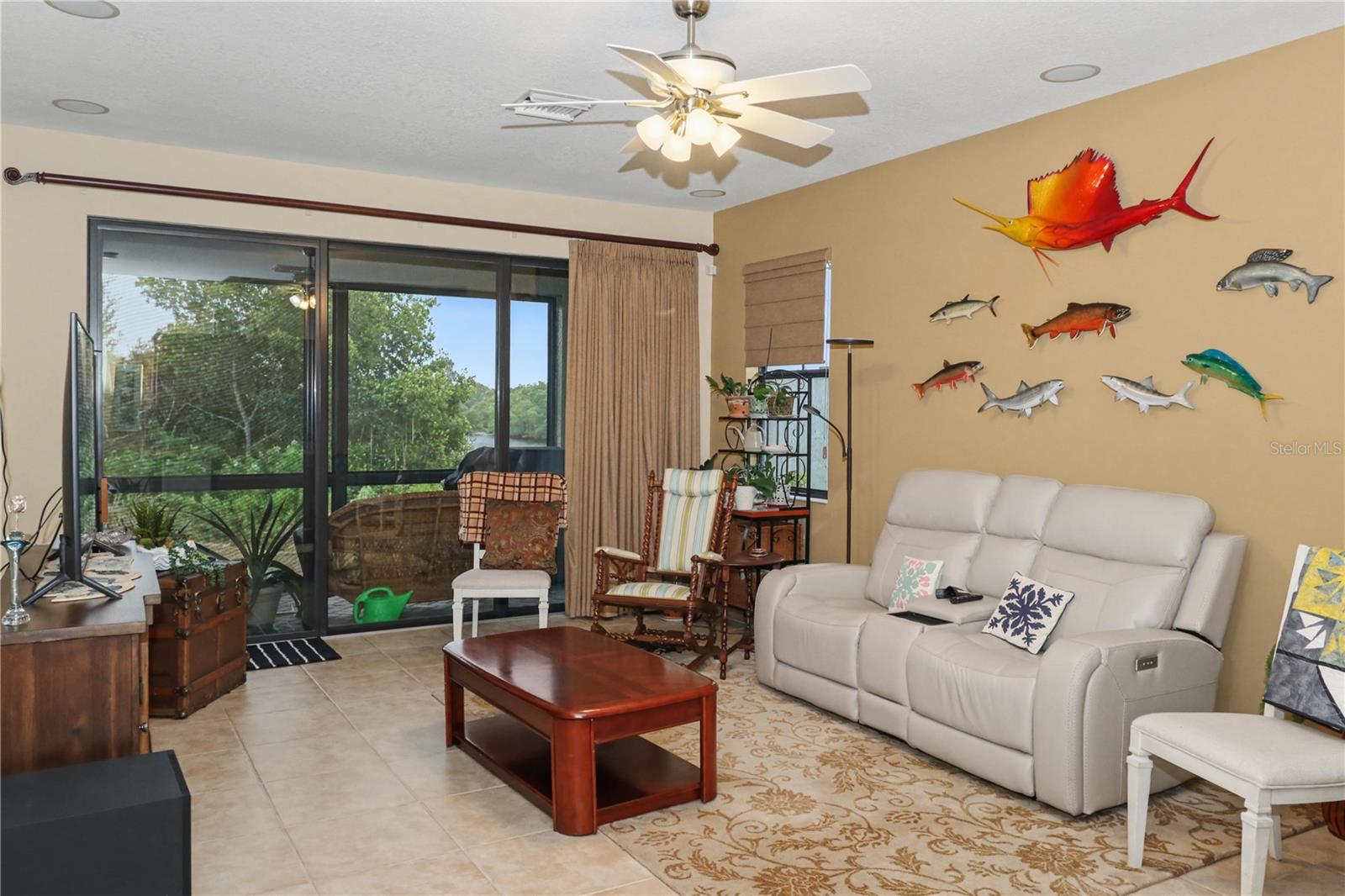 Image 19 of 28 For 7669 Caponata Boulevard