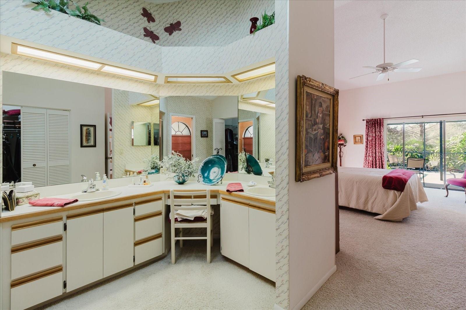 Image 38 of 90 For 802 Centerwood Drive