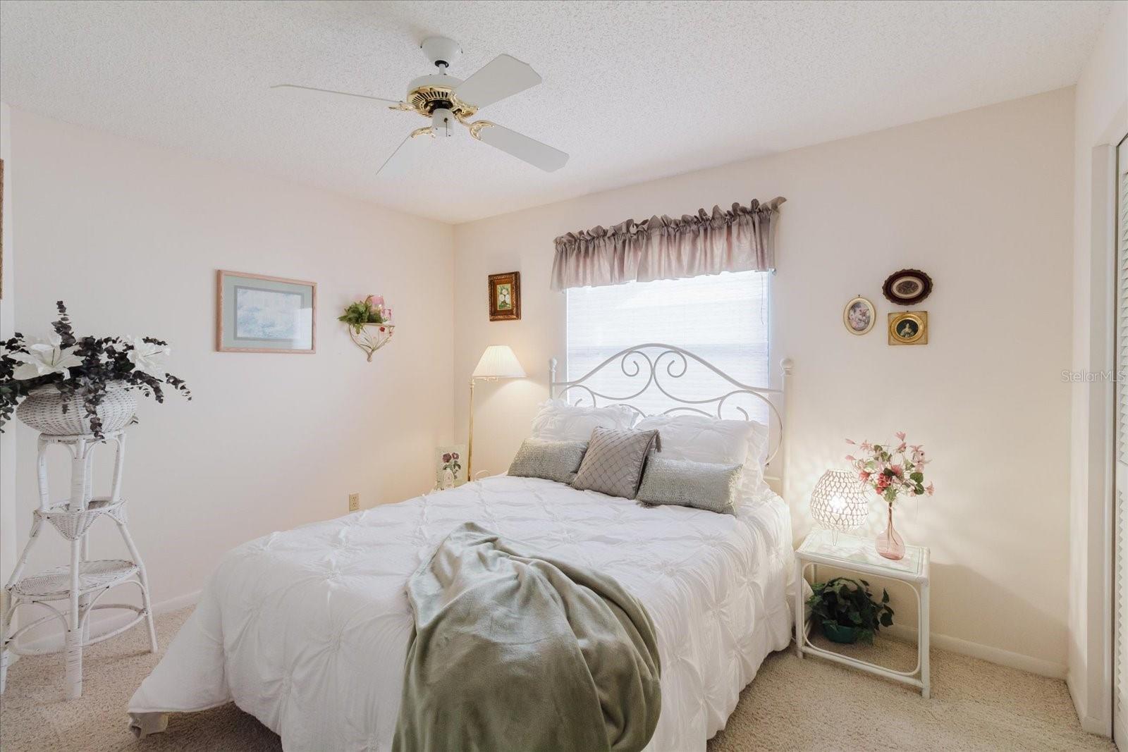 Image 41 of 90 For 802 Centerwood Drive