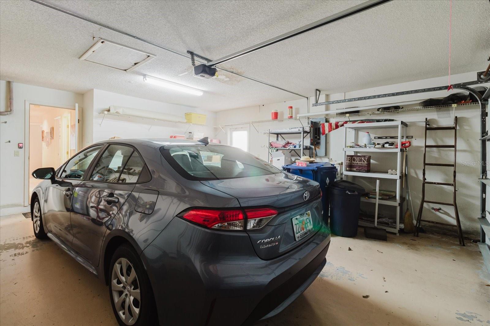 Image 55 of 90 For 802 Centerwood Drive