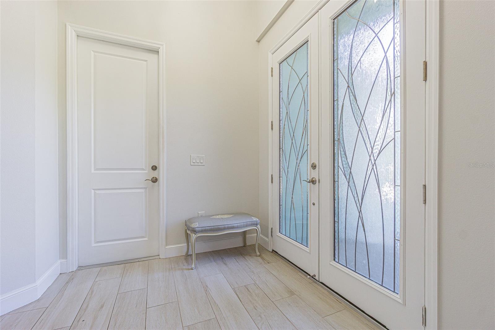 Image 13 of 42 For 12508 Glenna Avenue