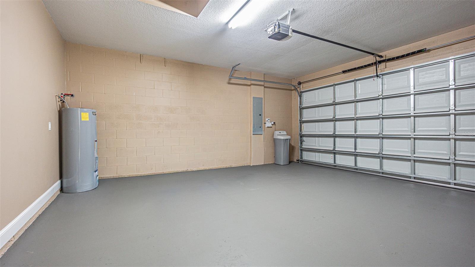 Image 14 of 42 For 12508 Glenna Avenue