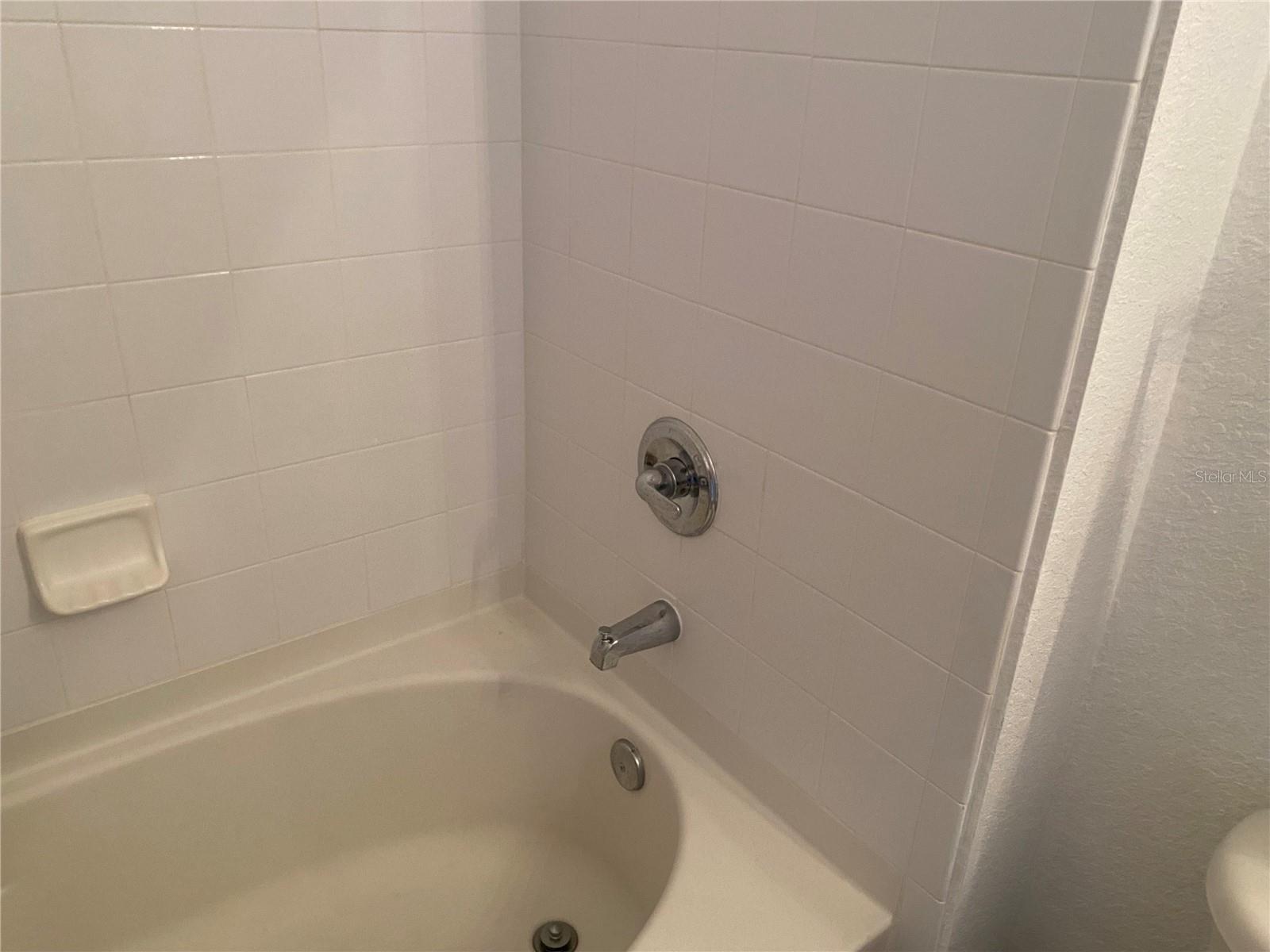 Image 29 of 33 For 1216 Missouri Avenue 418