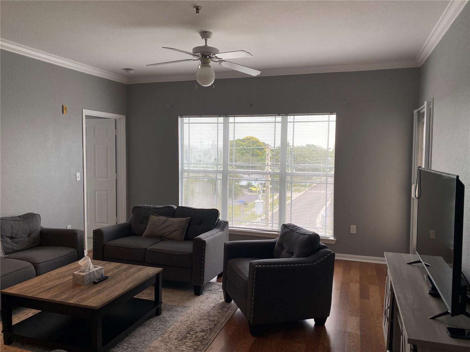 Image 6 of 33 For 1216 Missouri Avenue 418