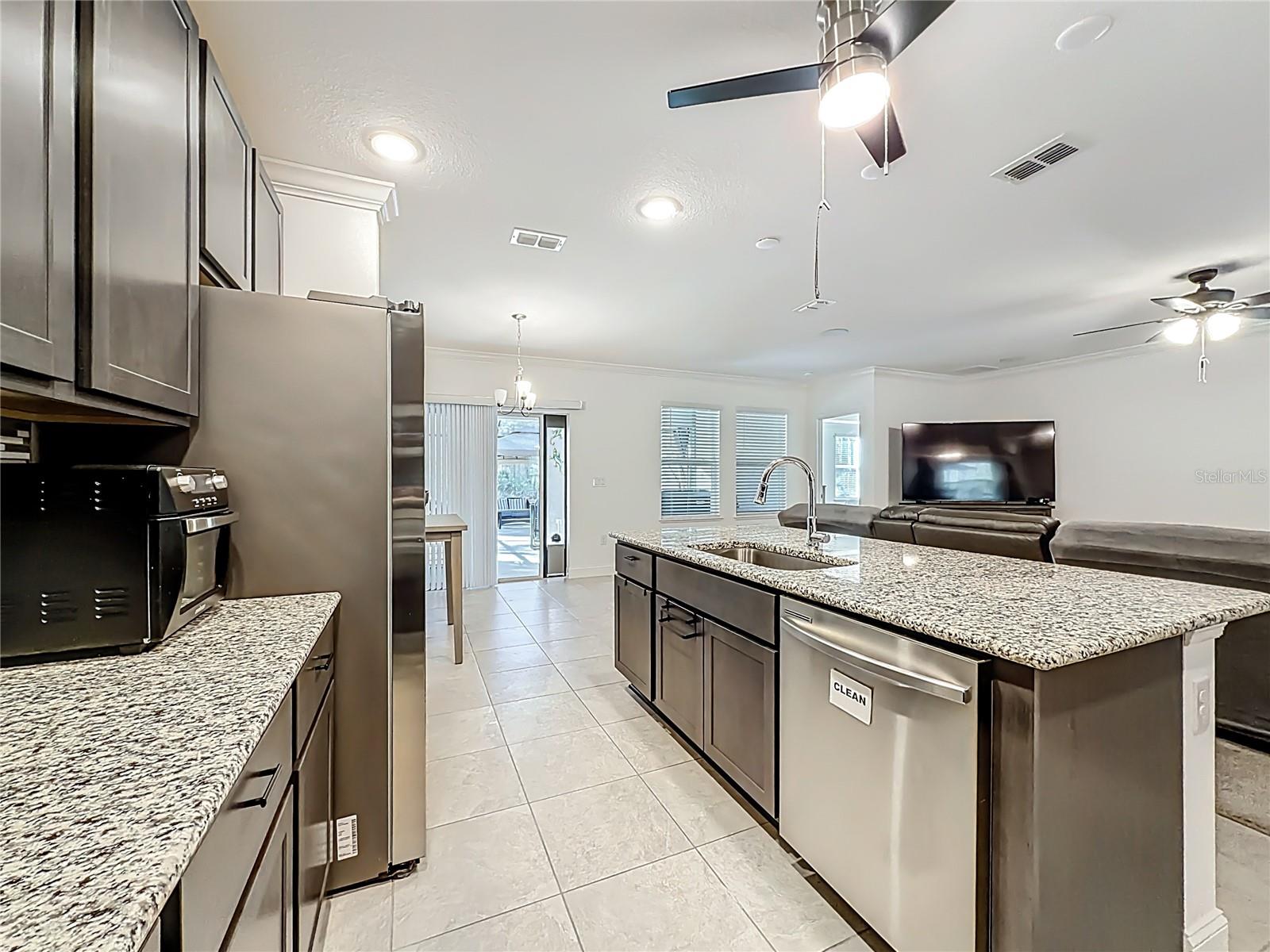 Image 23 of 60 For 17479 Macassar Road