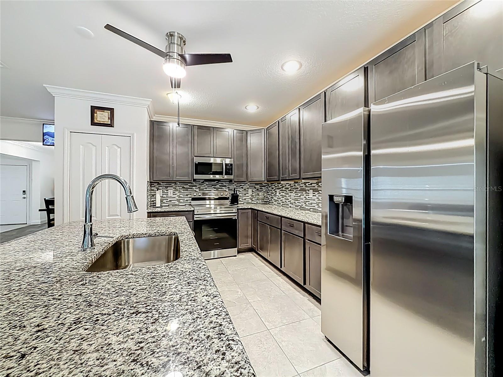 Image 24 of 60 For 17479 Macassar Road