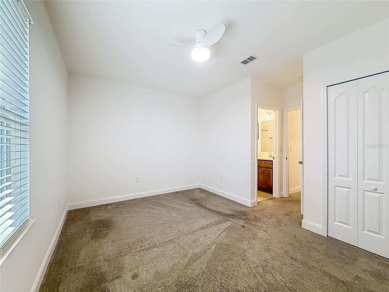 Image 36 of 60 For 17479 Macassar Road