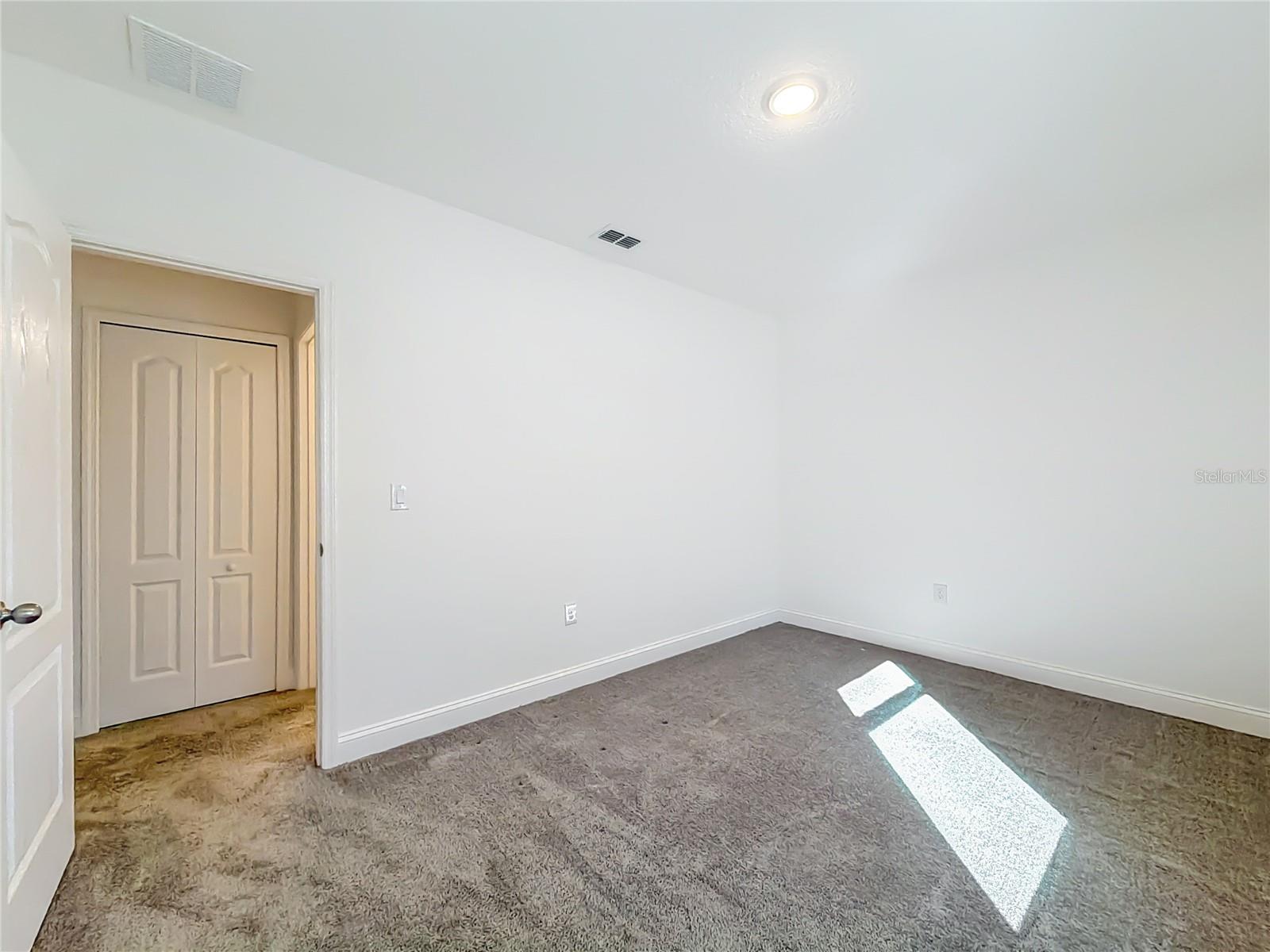 Image 42 of 60 For 17479 Macassar Road