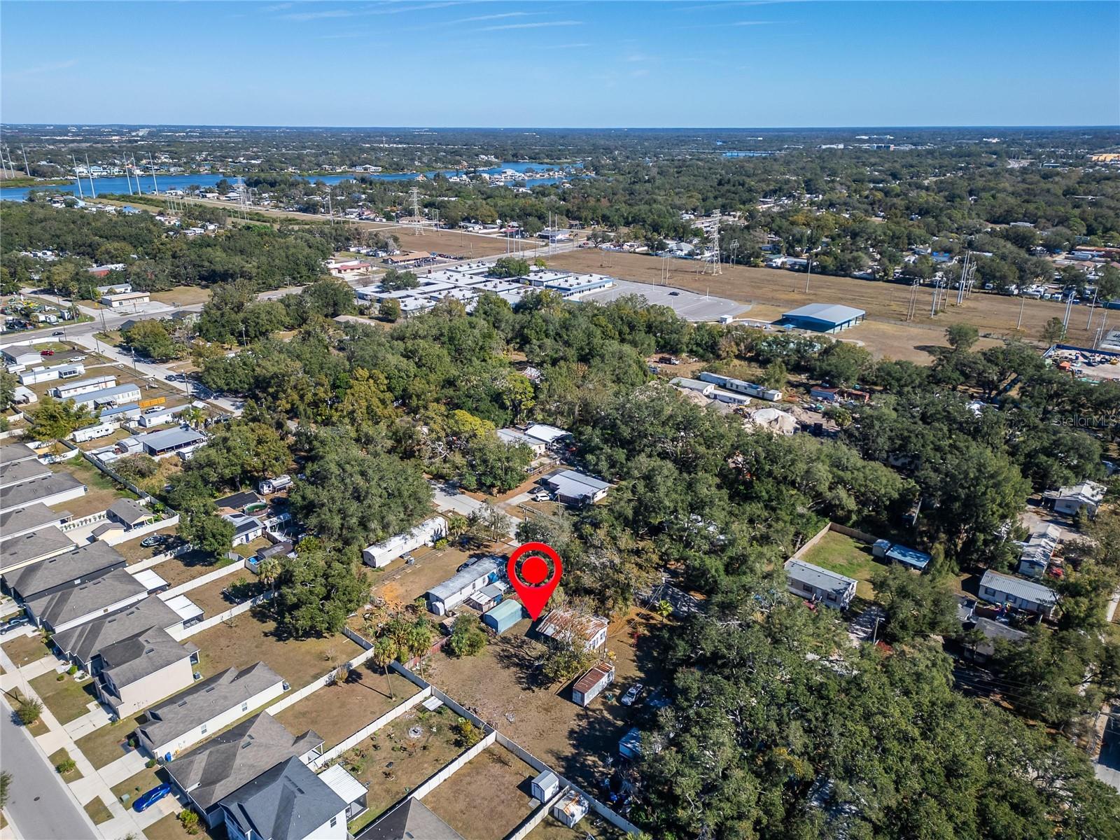 Image 12 of 13 For 10419 Alafia Street