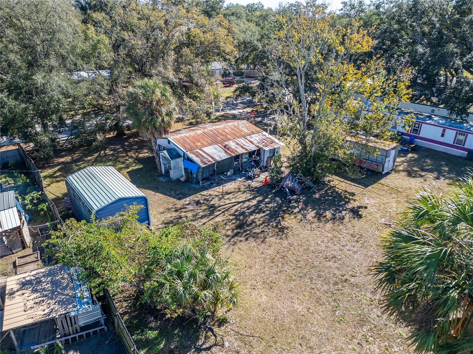 Image 5 of 13 For 10419 Alafia Street