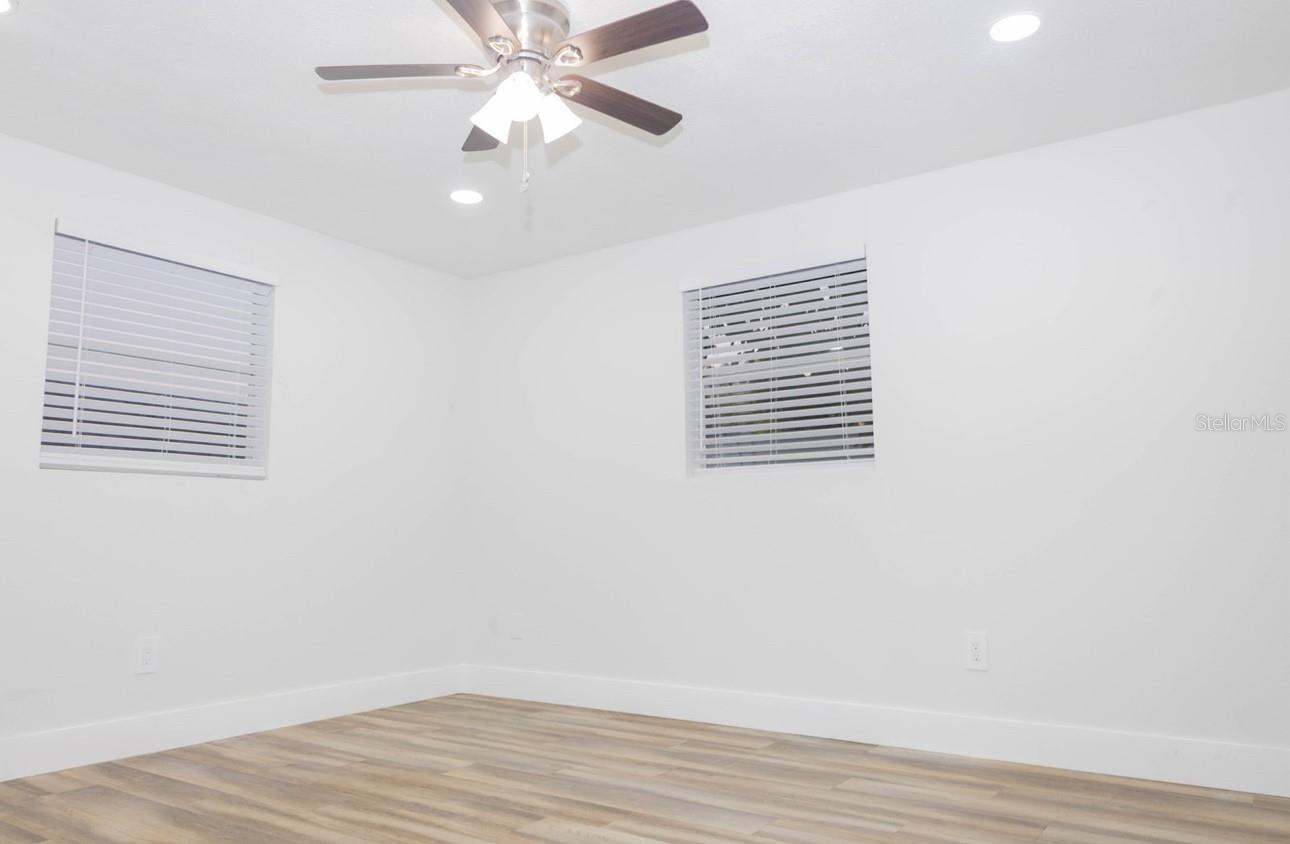 Image 9 of 17 For 8709 Marlin Court