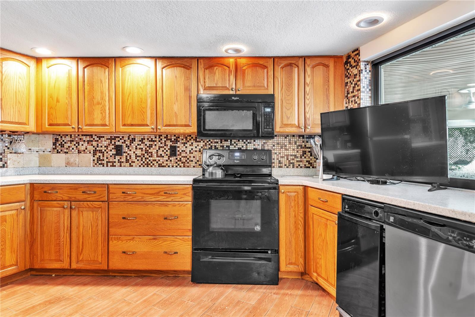 Image 24 of 38 For 2917 Cypress Ridge