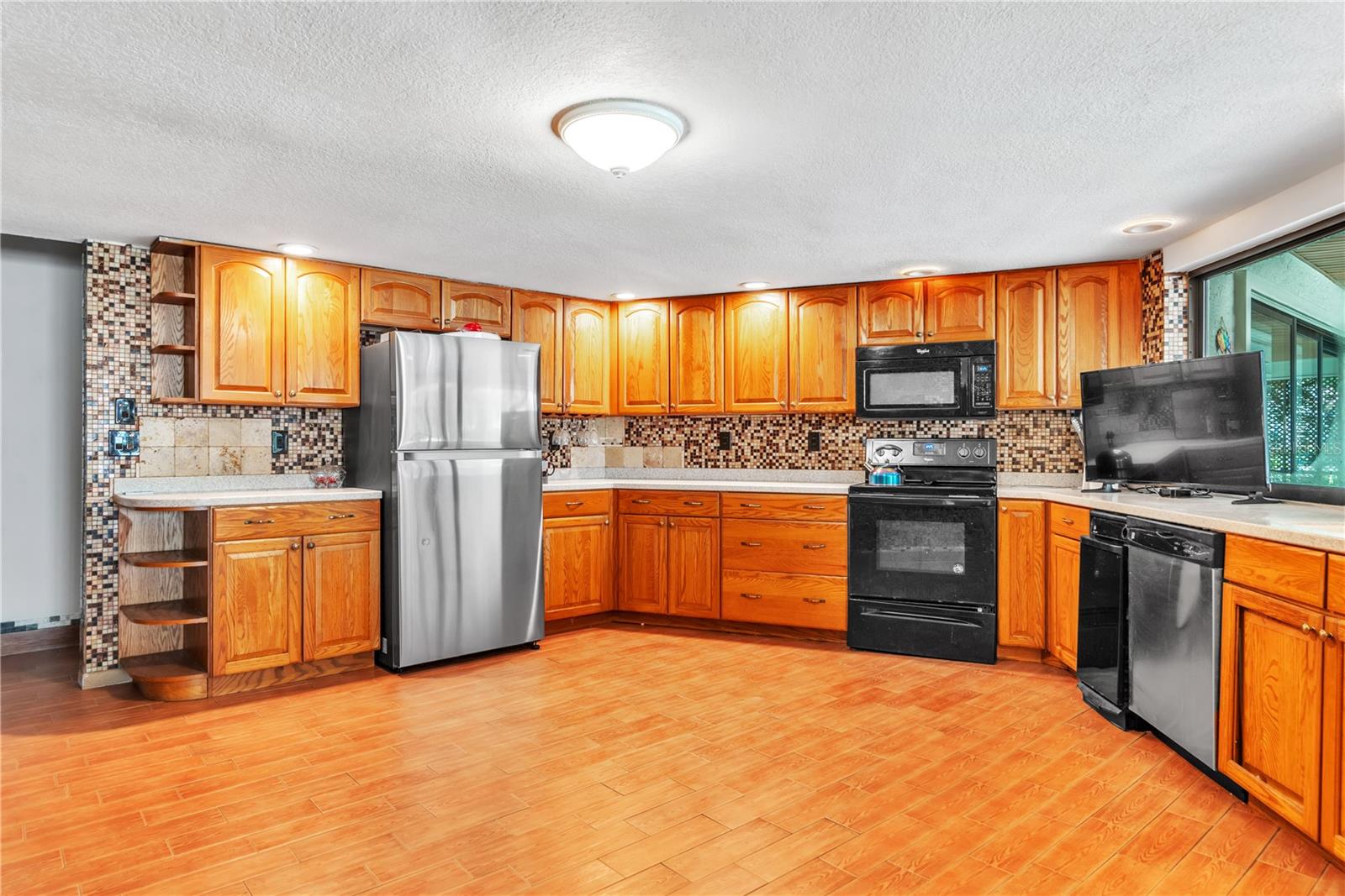 Image 25 of 38 For 2917 Cypress Ridge